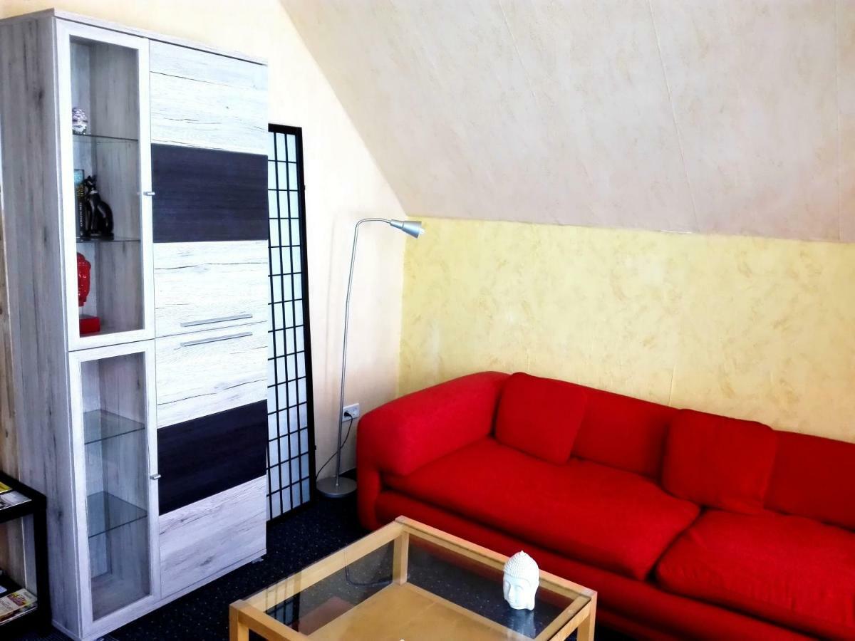 Apartment Am Park Oldenburg Esterno foto